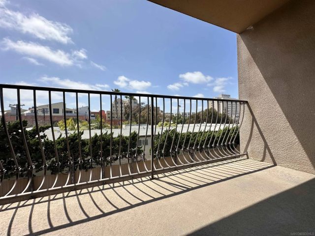 3980 8Th 214, San Diego, CA 92103