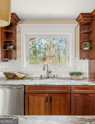 120 Overlook Drive, Gainesville, GA 30506