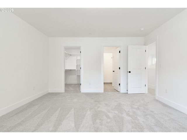 14205 Se Cannon St, Portland, OR 97236