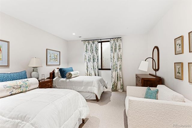 2821 E Cedar Avenue 18, Denver, CO 80209