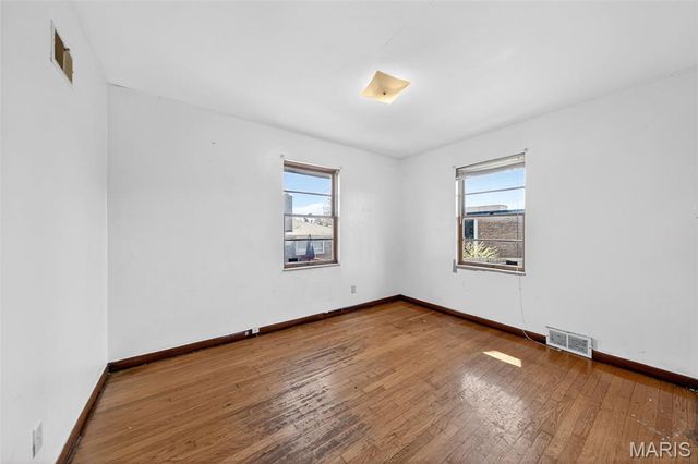 1326 Northumberland Drive, St Louis, MO 63137