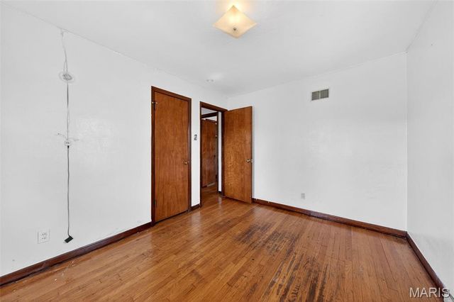 1326 Northumberland Drive, St Louis, MO 63137