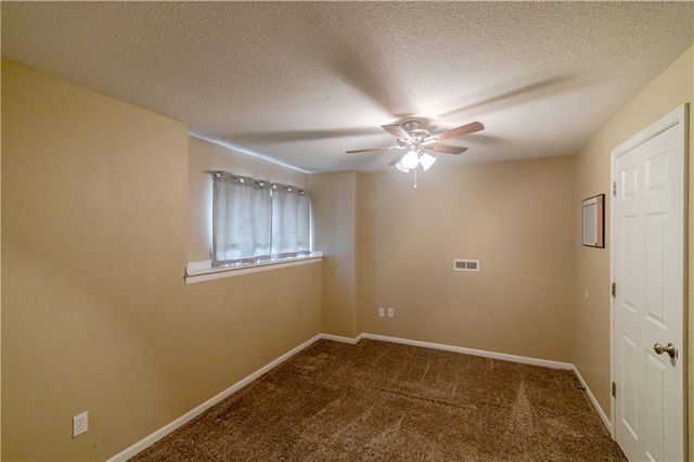 1701 Jayhawk Drive, Atchison, KS 66002