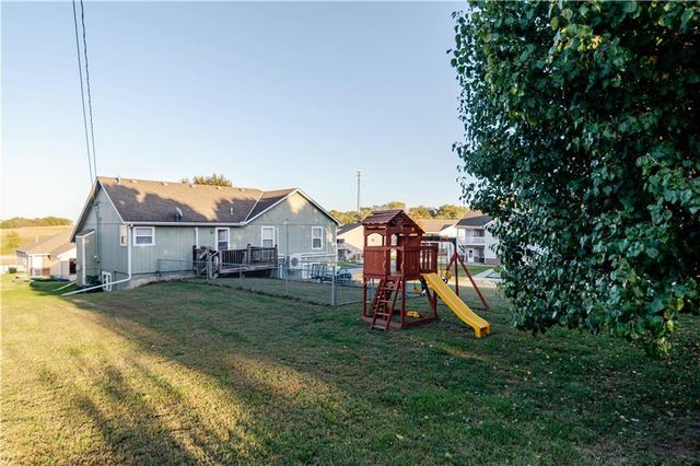 1701 Jayhawk Drive, Atchison, KS 66002