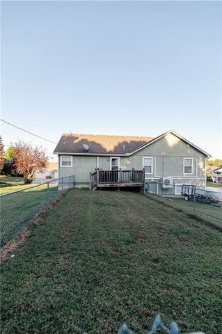 1701 Jayhawk Drive, Atchison, KS 66002