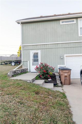 1701 Jayhawk Drive, Atchison, KS 66002