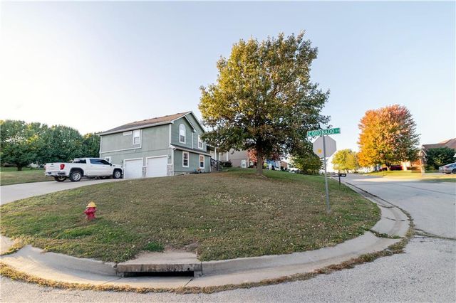 1701 Jayhawk Drive, Atchison, KS 66002