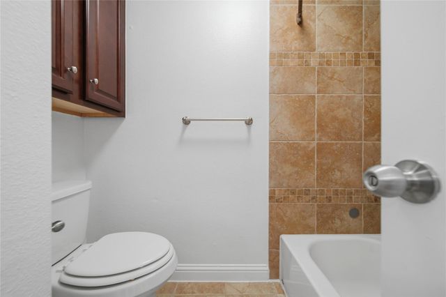 2902 Colony Drive, Sugar Land, TX 77479