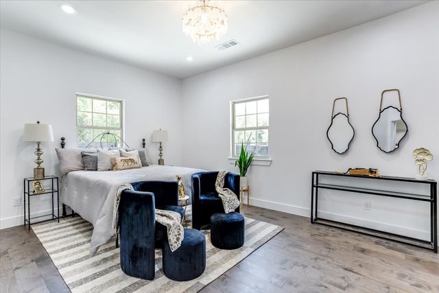 2401 Ingersoll Street, Dallas, TX 75212