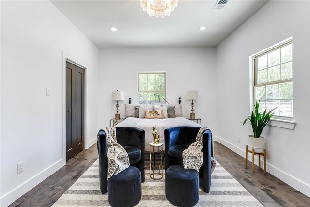 2401 Ingersoll Street, Dallas, TX 75212