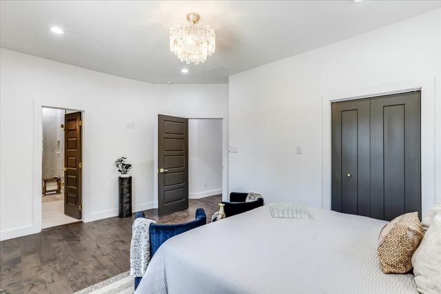 2401 Ingersoll Street, Dallas, TX 75212