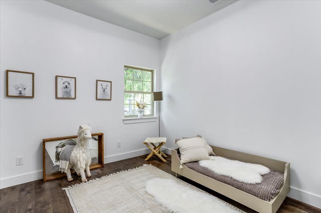 2401 Ingersoll Street, Dallas, TX 75212