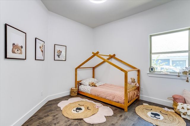 2401 Ingersoll Street, Dallas, TX 75212