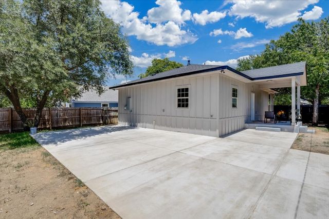 2401 Ingersoll Street, Dallas, TX 75212