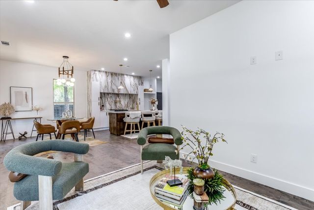 2401 Ingersoll Street, Dallas, TX 75212