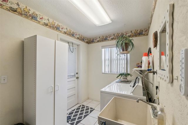 31 MARIGOLD LANE, Debary, FL 32713