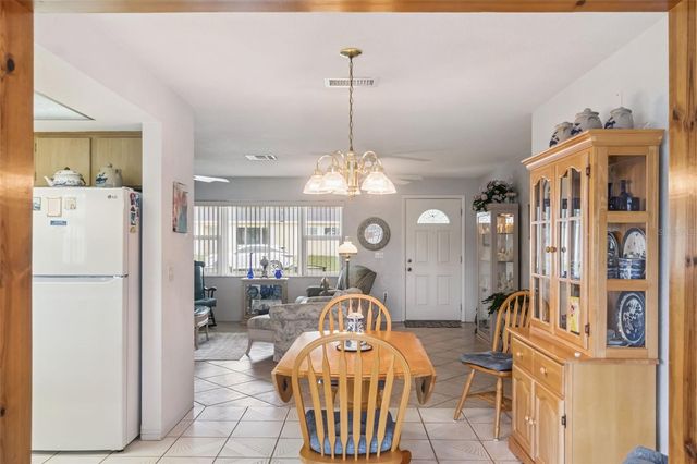 31 MARIGOLD LANE, Debary, FL 32713