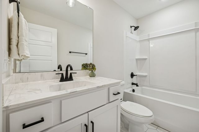 1015 Landing Lane Lot 1, Adams, TN 37010