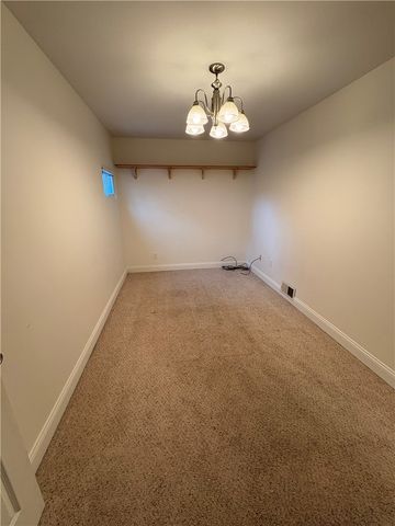 524 Edmond St, Bloomfield, PA 15224