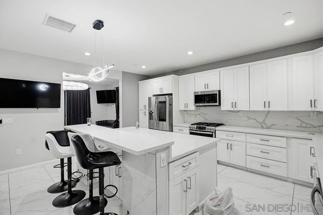 1644 Cuyamaca Ave, Spring Valley, CA 91977