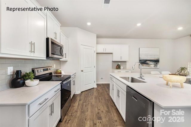 7921 Old Brook Road, Sherrills Ford, NC 28673