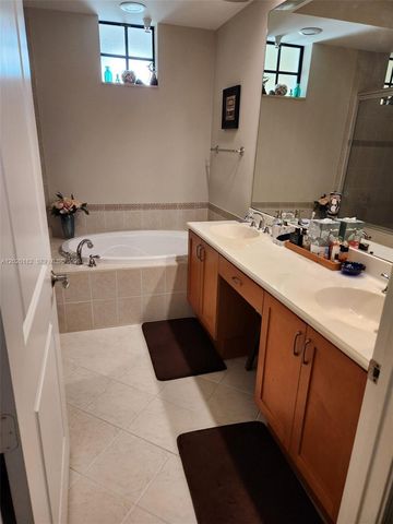 2901 NW 126th Ave 2-315, Sunrise, FL 33323