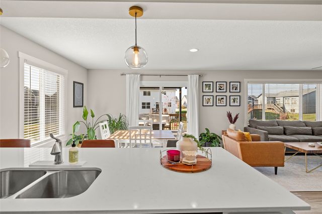 7910 SE 1st Court, Des Moines, IA 50320