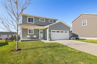 7910 SE 1st Court, Des Moines, IA 50320