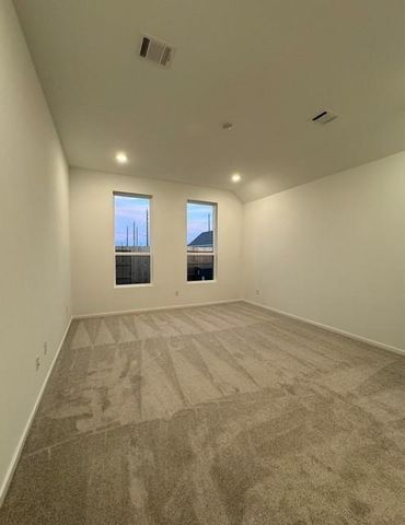 1306 W Shepard Drive, Dayton, TX 77535