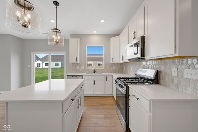 17074 Cowbell Drive, Noblesville, IN 46060