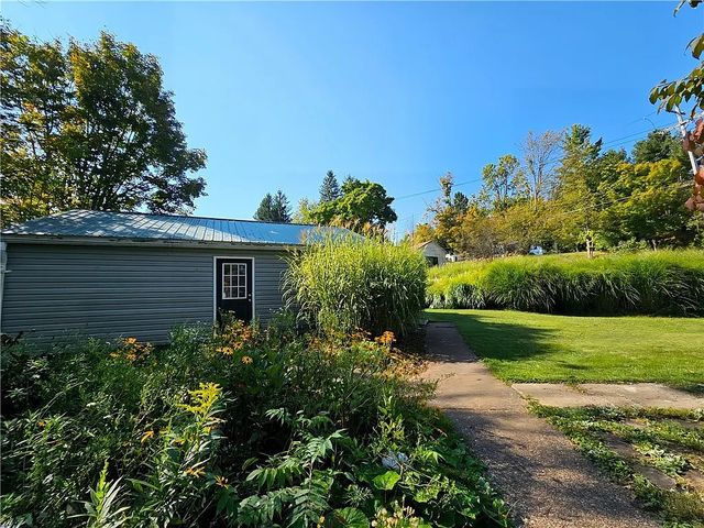 10849 New Oregon Road, North Collins, NY 14111