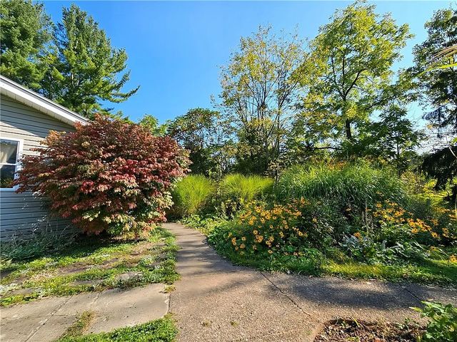 10849 New Oregon Road, North Collins, NY 14111
