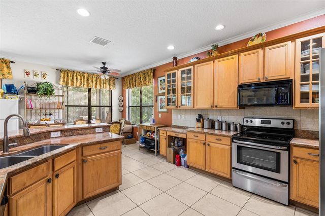 1425 AMARYLLIS CIRCLE, Orlando, FL 32825