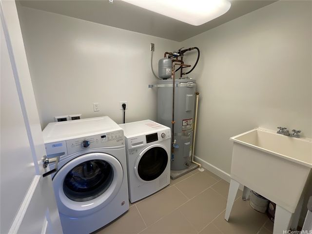 988 Halekauwila Street 3209, Honolulu, HI 96814