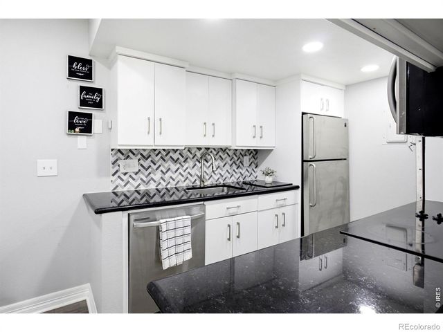 8225 Fairmount Drive 105, Denver, CO 80247