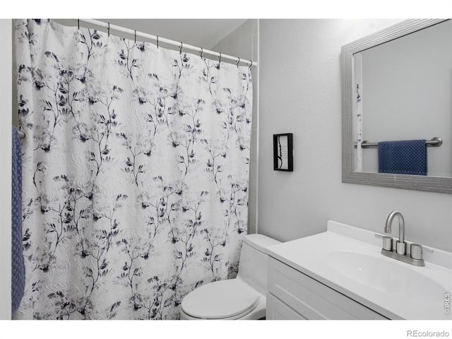 8225 Fairmount Drive 105, Denver, CO 80247