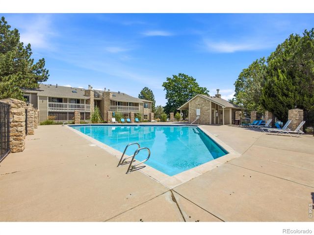 8225 Fairmount Drive 105, Denver, CO 80247