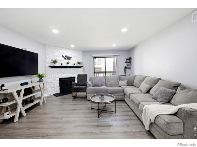 8225 Fairmount Drive 105, Denver, CO 80247