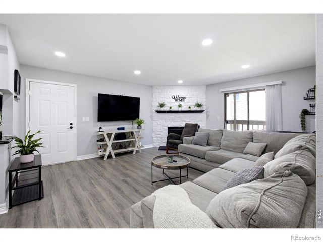 8225 Fairmount Drive 105, Denver, CO 80247
