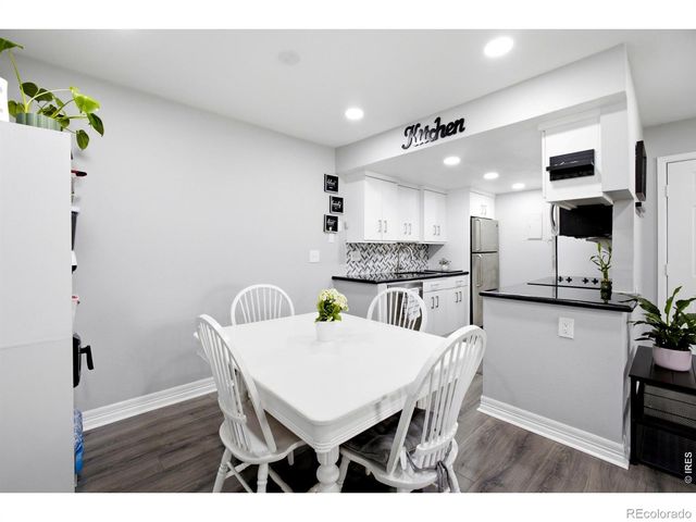 8225 Fairmount Drive 105, Denver, CO 80247