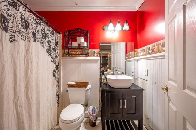3877 Bonny Oaks Drive, Chattanooga, TN 37406