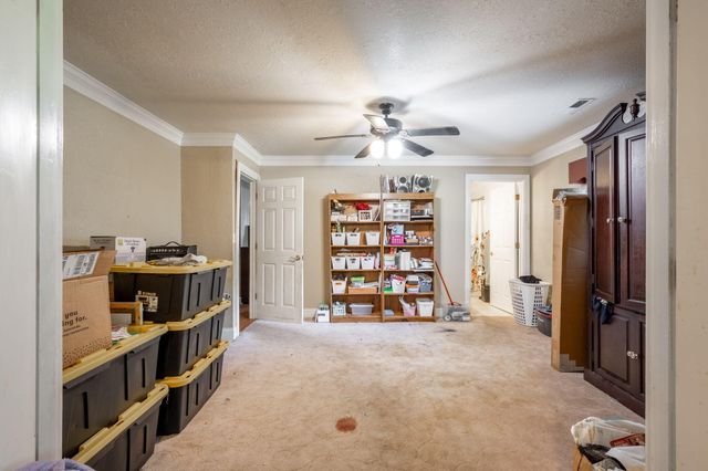 3877 Bonny Oaks Drive, Chattanooga, TN 37406