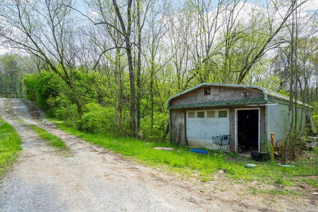 3877 Bonny Oaks Drive, Chattanooga, TN 37406