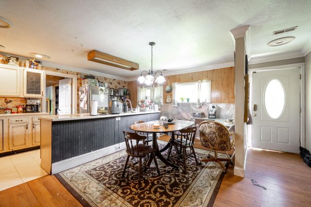 3877 Bonny Oaks Drive, Chattanooga, TN 37406