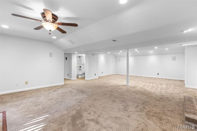 200 Romaine Spring View, Fenton, MO 63026
