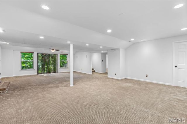 200 Romaine Spring View, Fenton, MO 63026