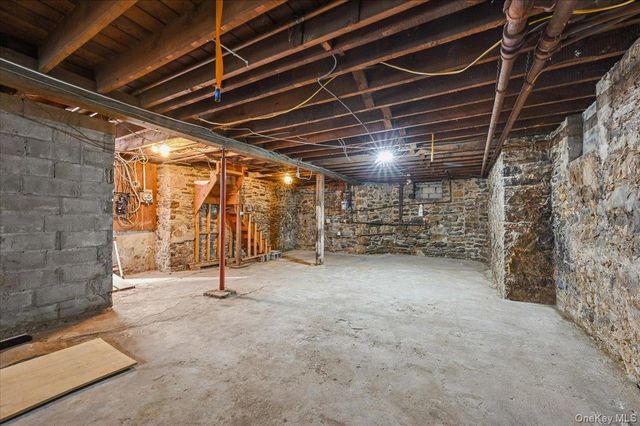 798 N Broadway, Yonkers, NY 10701