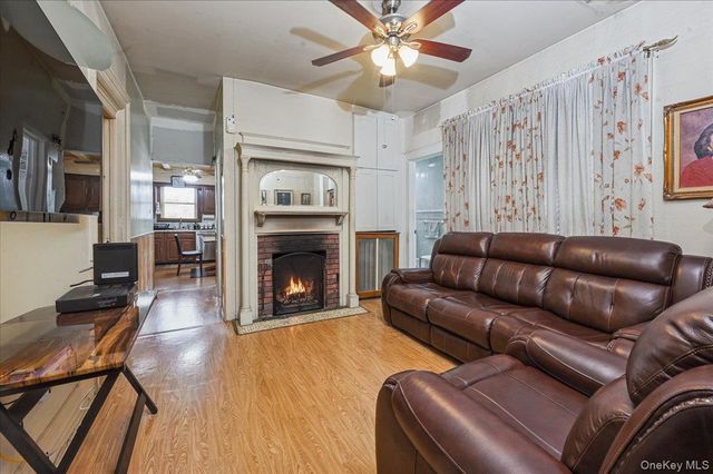 798 N Broadway, Yonkers, NY 10701