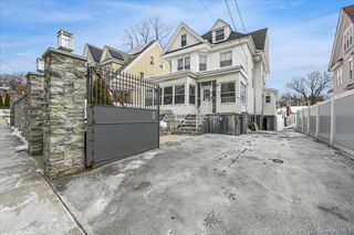 798 N Broadway, Yonkers, NY 10701