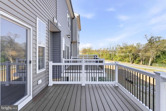 226 MONTEITH DR, Winchester, VA 22601